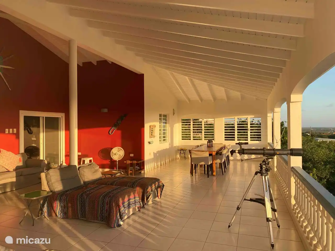 180-Grad-Blick auf die gesamte Küste von Bonaire