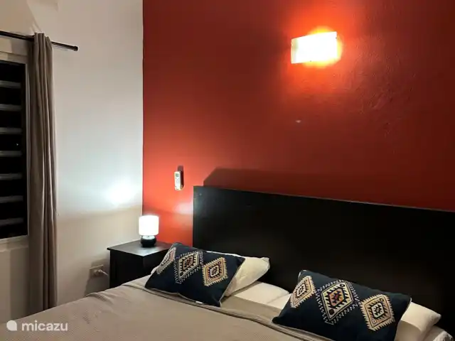 Location de Vacances Bonaire, Bonaire, Santa Barbara, villa - Villa Eldorado Les fenêtres à lattes de verre sont toutes équipées de moustiquaires