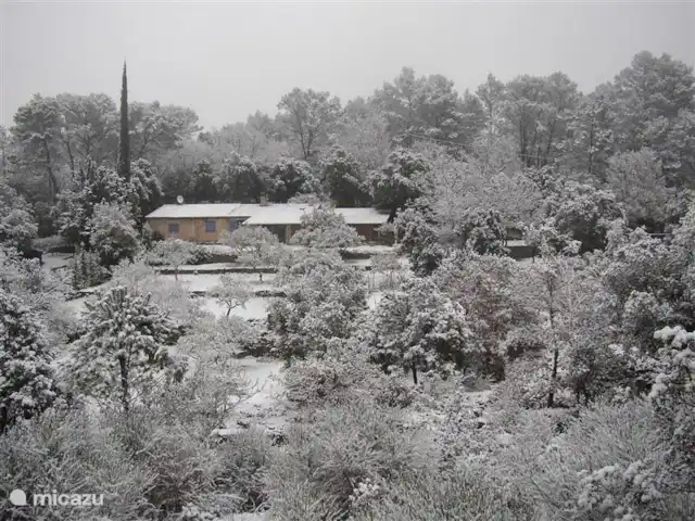 Lei Restanques | France, Var, Carcès - maison de vacances Une photo rare : la neige en Provence !!!