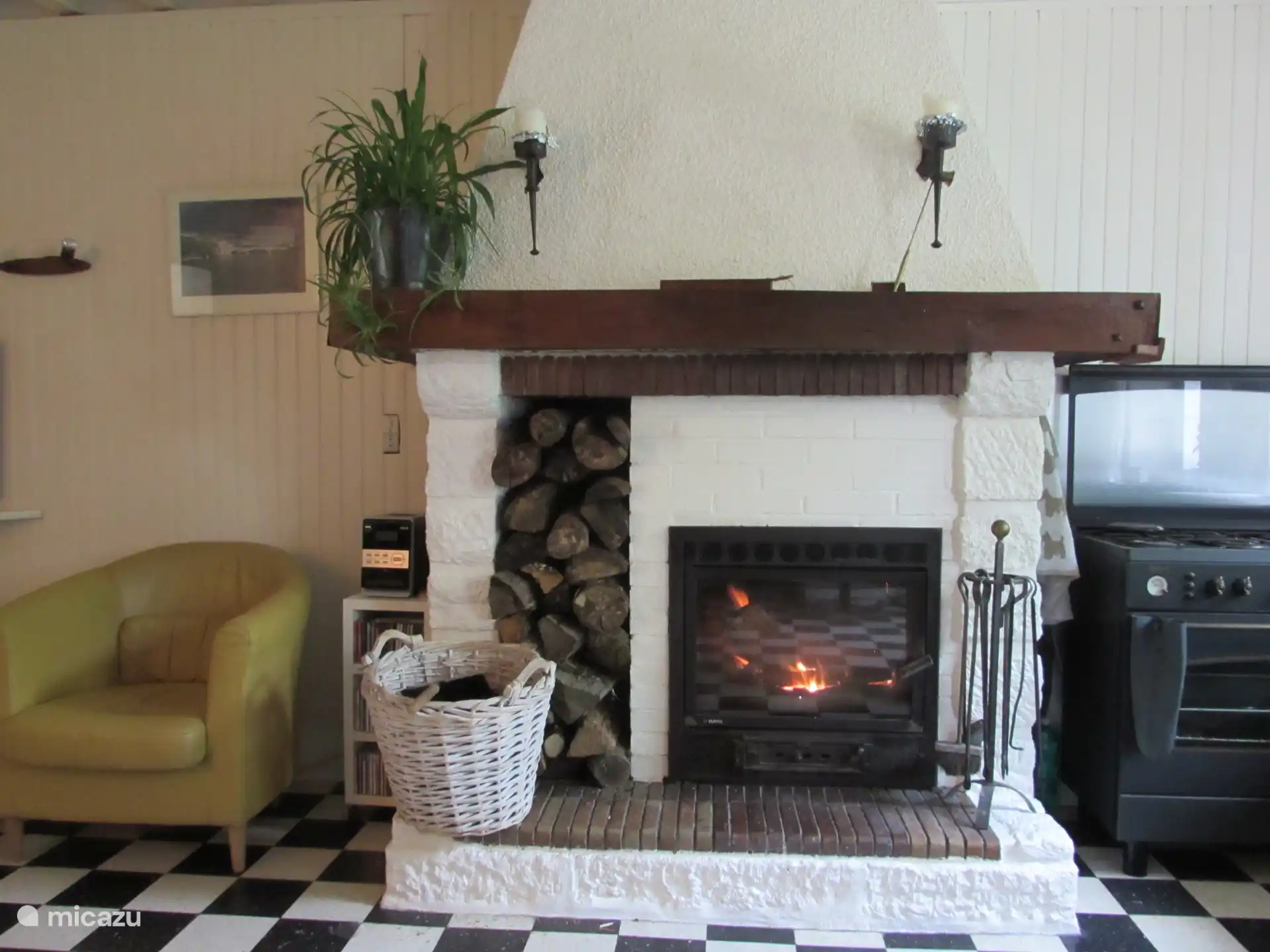 La cheminée, toujours confortable.