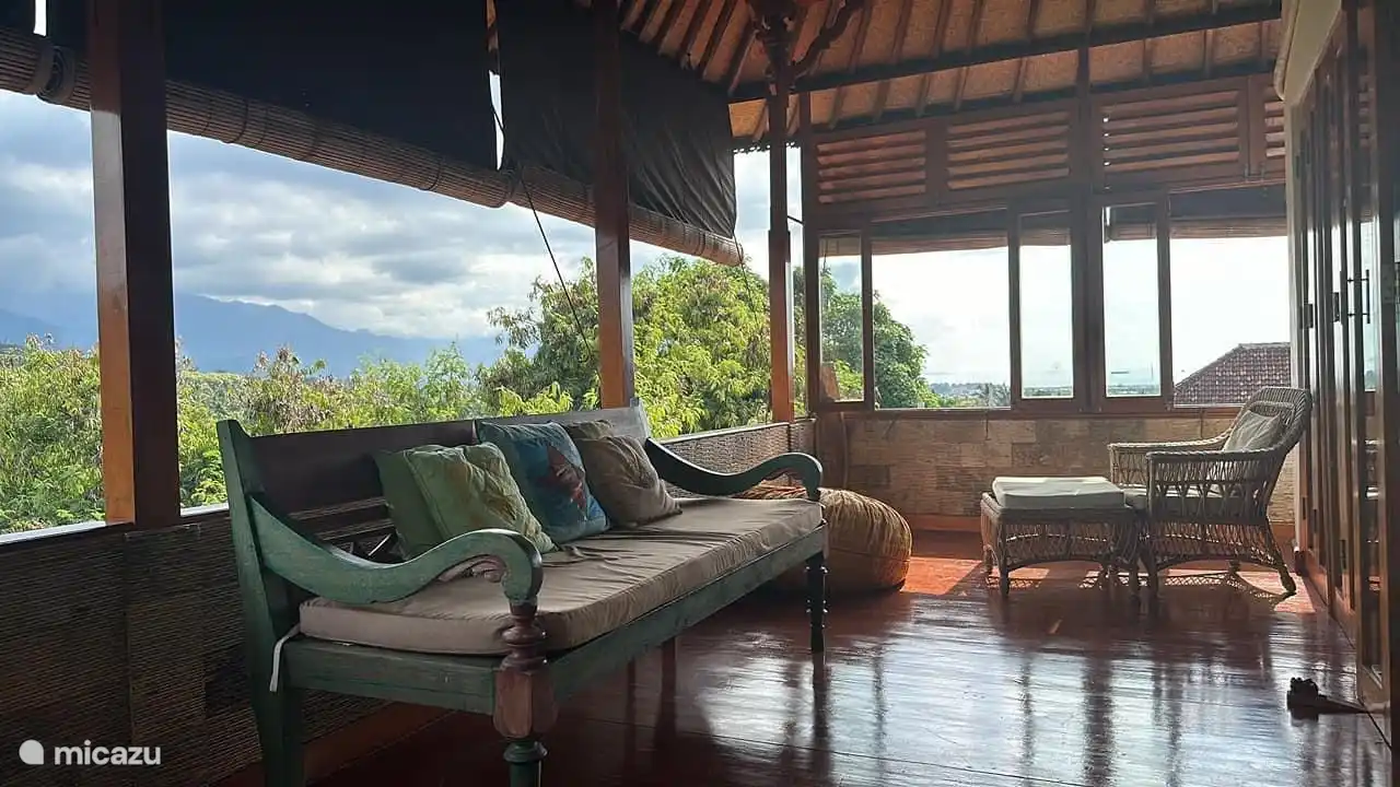 Terrasse (Teakholz) mit Fernblick