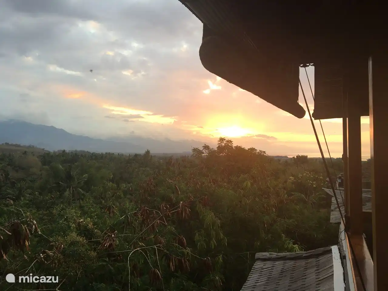 Blick von der Terrasse oben