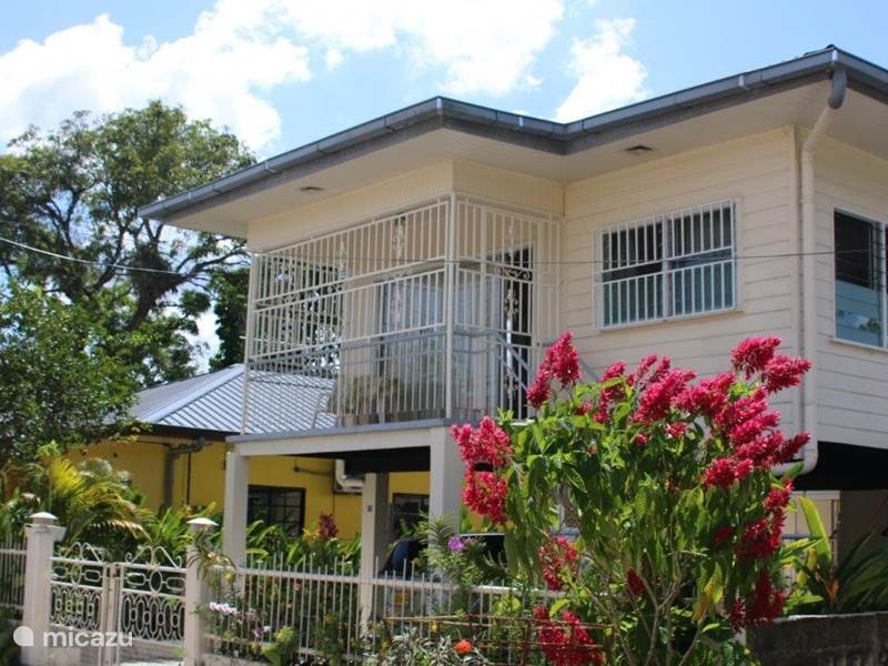 Holiday home in Suriname, Paramaribo, Paramaribo Terraced House Casa Solarida: aantrekkelijk geprijsd