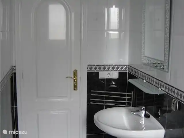 Villasol en España, Costa Blanca, Rojales  - villa lavabo del baño 2.