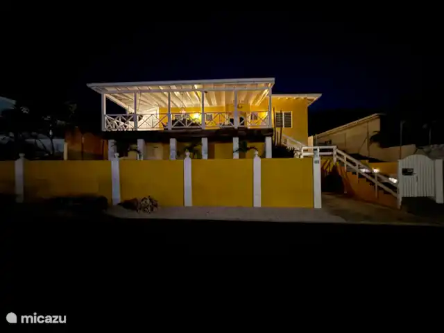 'Villa Banda Bou' con Vista al Mar en Curazao, Bandabou (oeste), Fontein - villa Villa Banda Bou de noche