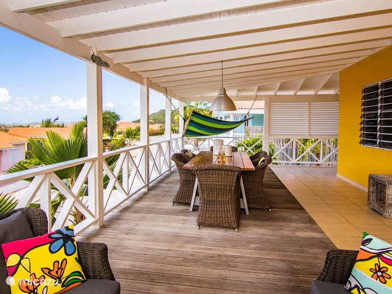 Vakantiehuis Curaçao, Banda Abou (west), Fontein Villa 'Villa Banda Bou' met Zeezicht