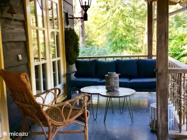 Le pic | Pays-Bas, Gueldre, Emst (Epe) - maison de vacances La véranda où vous pourrez profiter de l'air frais et du silence, même s'il ne fait pas beau.