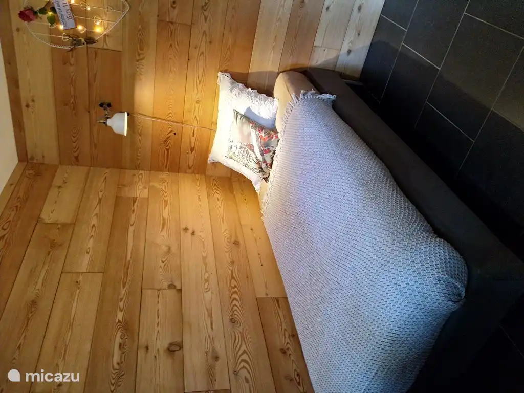 1 persoons slaapkamer.