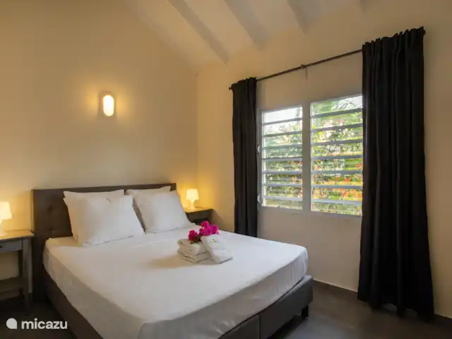Villa de luxe I avec piscine à Curaçao | Curaçao, Banda Abou (ouest), Big Mountain - villa Chambre
Lit double
Armoire
Serviettes