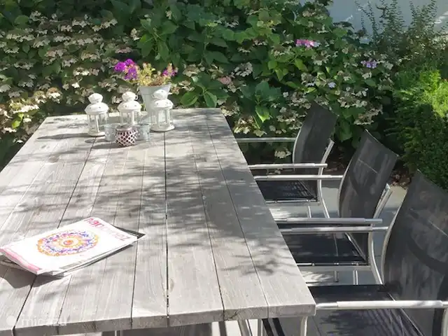 Casa Sibbe en Países Bajos, Limburgo, Valkenburg - casa vacacional Hermoso juego de jardín nuevo