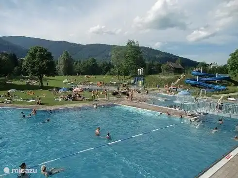 Schwimmbad Riezlern