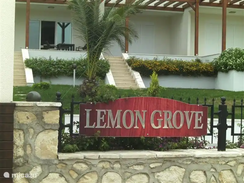 Rent Lemon Grove With Private Garden In Side Turkish Riviera