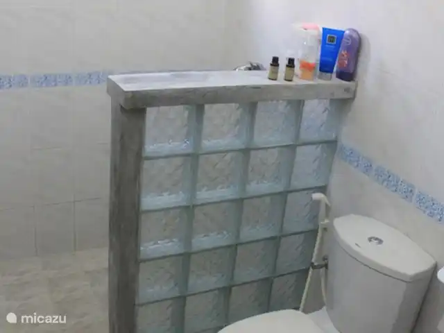 Location de Vacances Sri Lanka, Sud, Habaraduwa, bungalow - Susabanda Douche et WC à l’étage supérieur