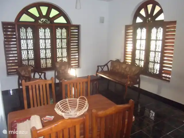 Location de Vacances Sri Lanka, Sud, Habaraduwa, bungalow - Susabanda Le salon en bas