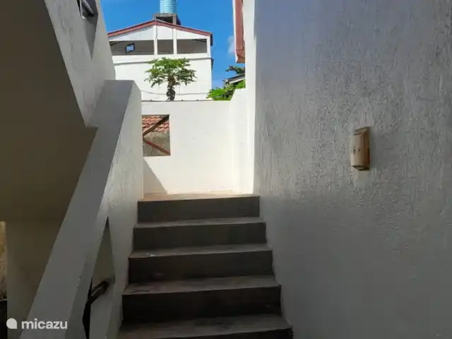 Location de Vacances Sri Lanka, Sud, Habaraduwa, bungalow - Susabanda L’escalier (extérieur) menant à l’étage supérieur