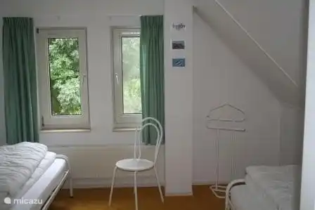 Doppelzimmer mit 2 Einzelbetten 90x200 cm