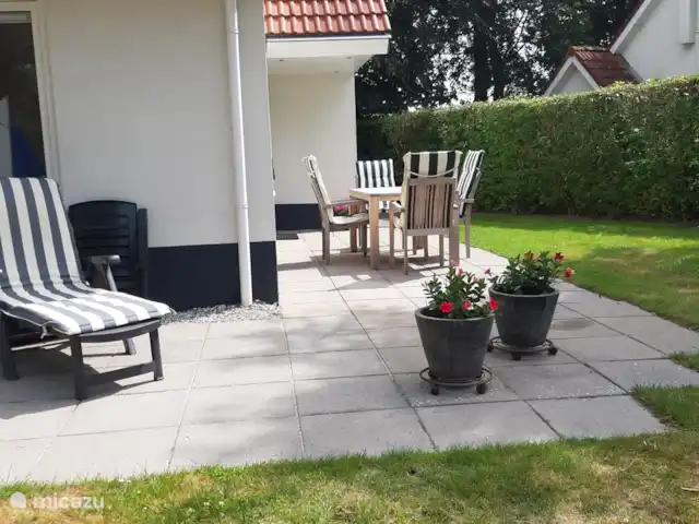 vista al campo en Países Bajos, Frise, Sint Nicolaasga - casa vacacional