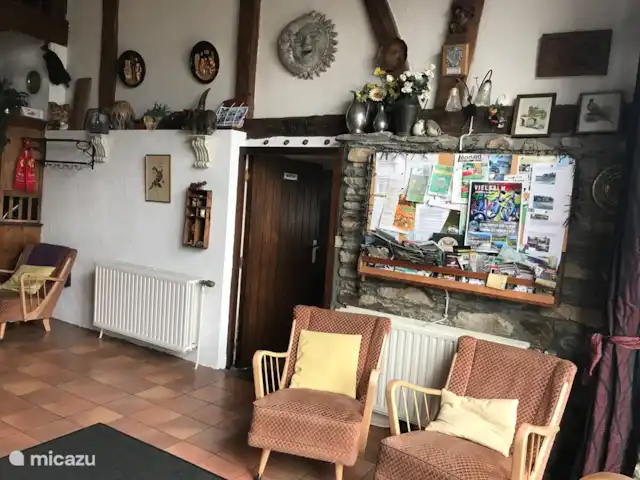 Maison de vacances familiale Gite Ardennais  | Belgique, Ardennes, Fraiture - maison de vacances Hall avec des informations sur la région