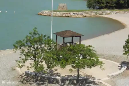 Lac de Jouarres