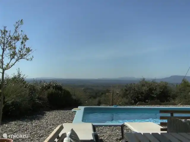 Le Canard Bleu 5* 2026 nog met keuze huren in Frankrijk, Hérault, Siran-Najac - villa Uitzicht. Bij helder weer kijkt u 85 kilometer ver.