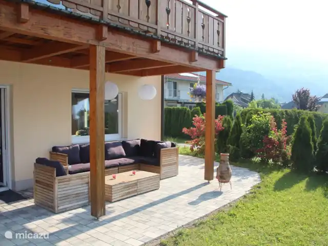 villa en Austria, Carintia, Kötschach-Mauthen – Villa Montañara Salón conjunto con una vista!