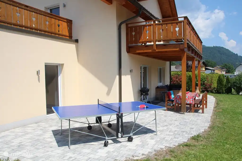 Une table de ping-pong est à votre disposition.