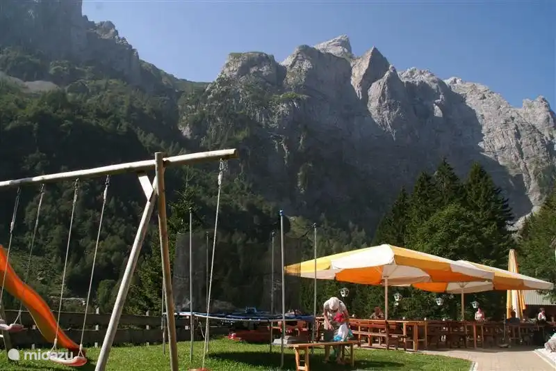 À pied du confortable Valentinalm.