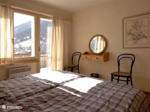 Chalet Mistelhof Apartamento planta alta 4 pers en Suiza, Valais, Fiesch - chalet Dormitorio Apartamento en planta alta