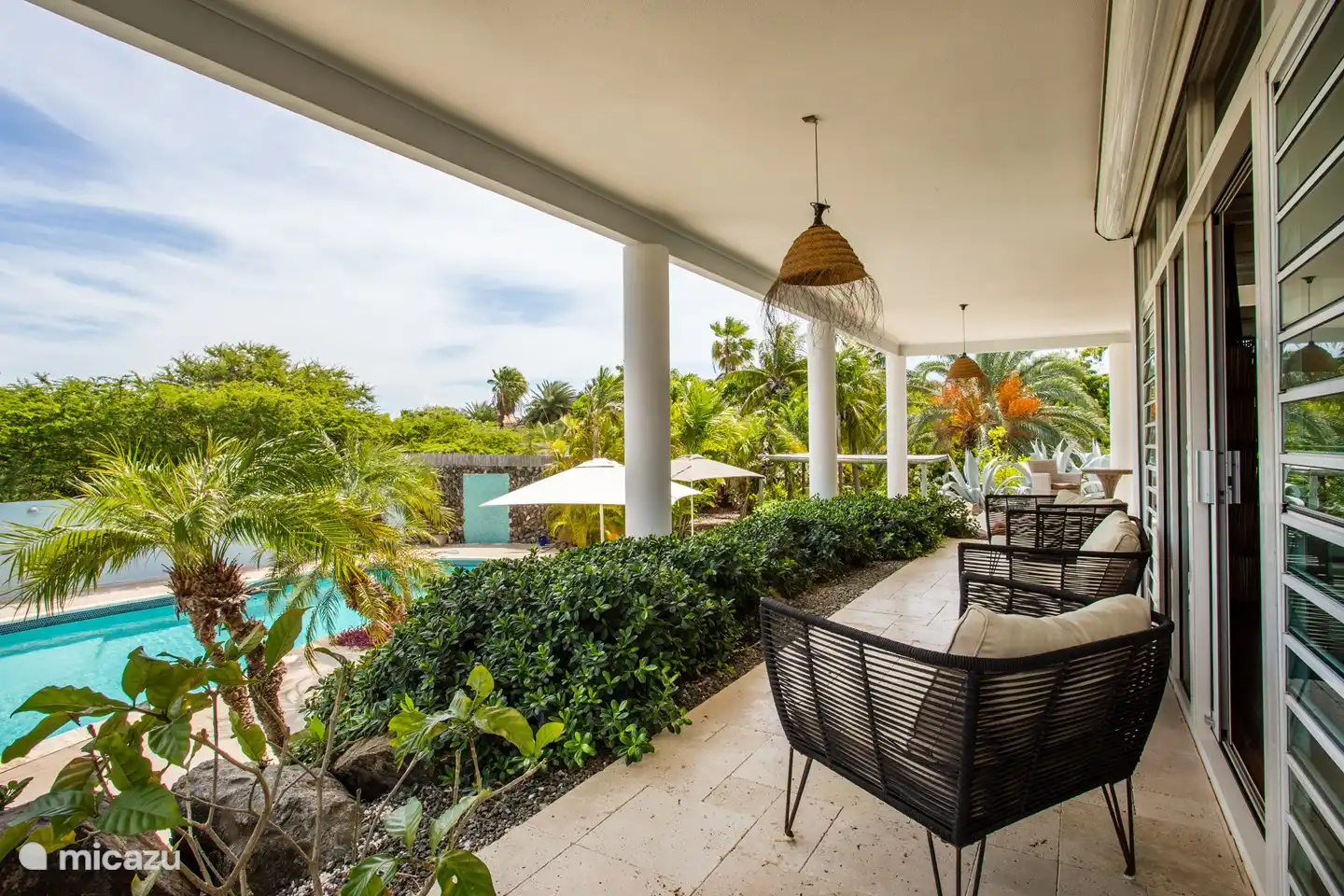 Seating area with a view of the swimming pool