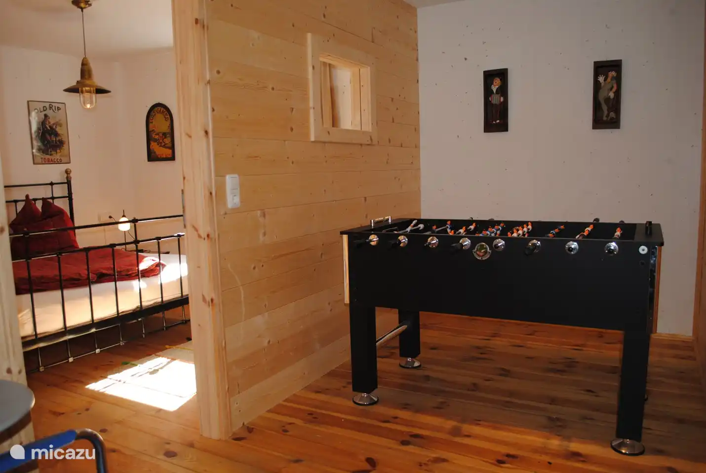 Een spannend Match. Wie wint er?
Links ziet u een gedeelte van slaapkamer 5