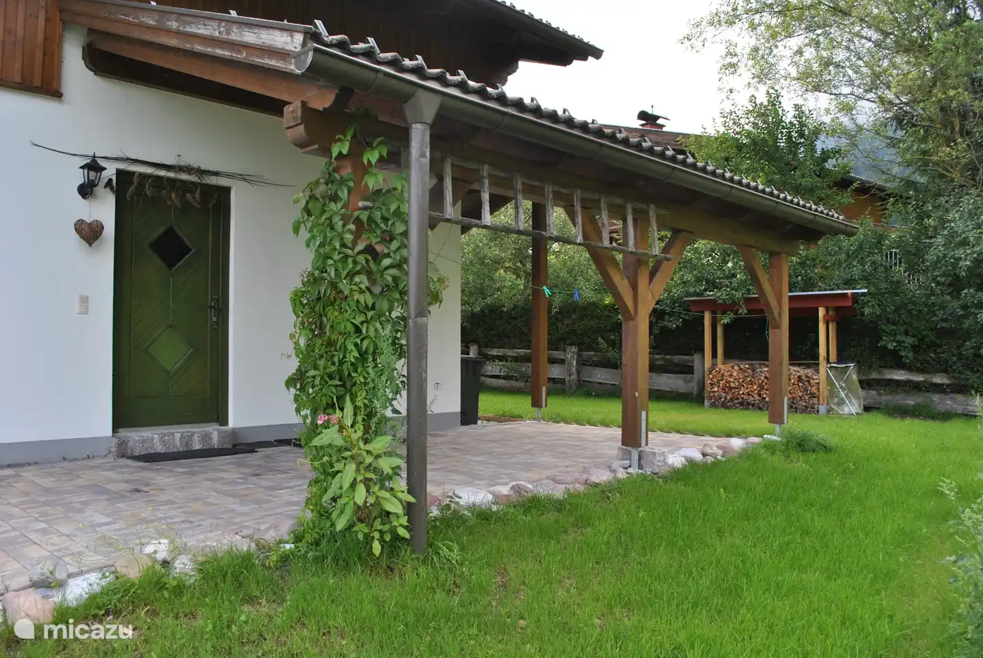 Zodra u door de ingangsdeur gaat begint de vakantie. Fijne royale kamers, de bedden als opgemaakt. Genieten.