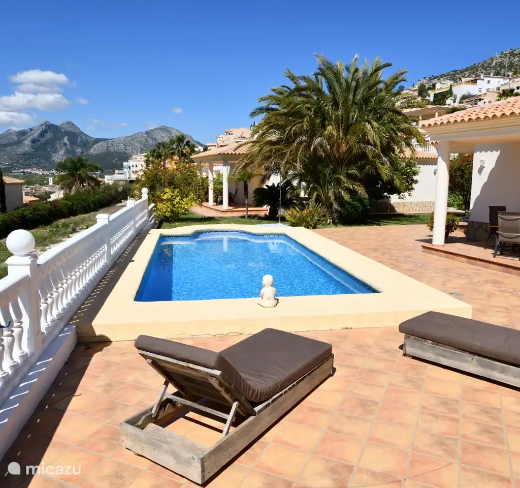 Villa ESTRELLA y LUNA : TOP locatie in Sanet y Negrals