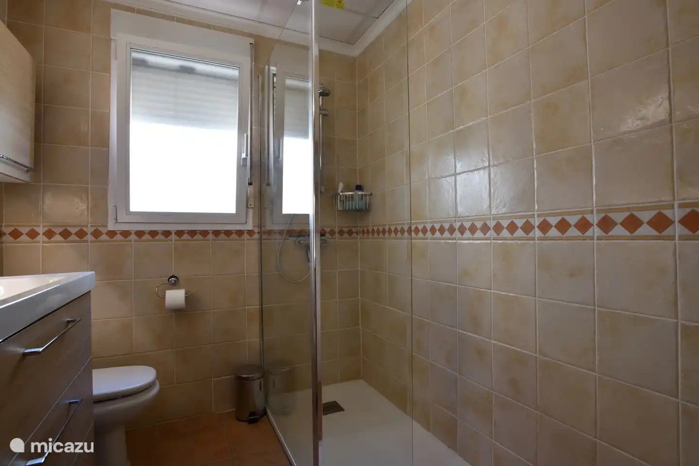 inloopdouche in badkamer 2 Estrella