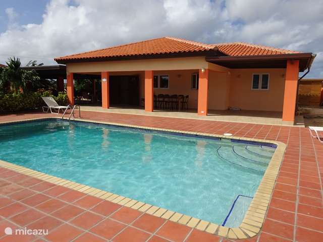 Holiday home in Aruba – villa Villa J van Domburg