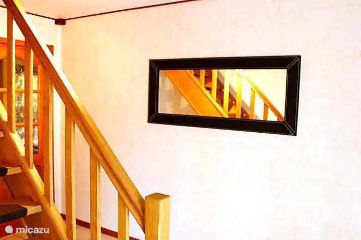 Die Villa verfügt über einen Boden, wo sich 3 Schlafzimmer und ein Badezimmer sind extra.