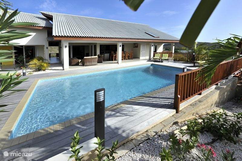 Vakantiehuis Curaçao, Banda Ariba (oost), Seru Bottelier Villa Vakantiehuis Villa Estabon (8p +4p)
