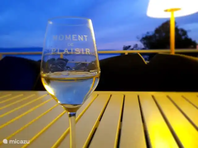 Location de Vacances France, Haute-Savoie, Évian-les-Bains, maison de vacances - temps de fourrure ...