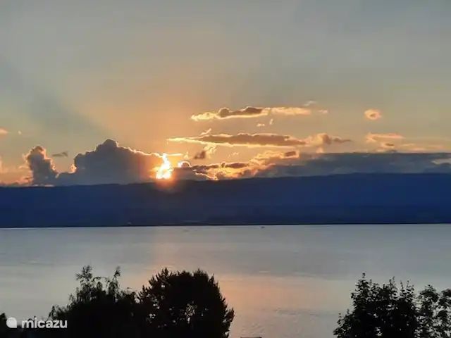 Location de Vacances France, Haute-Savoie, Évian-les-Bains, maison de vacances - temps de fourrure La vue ne cesse de changer.