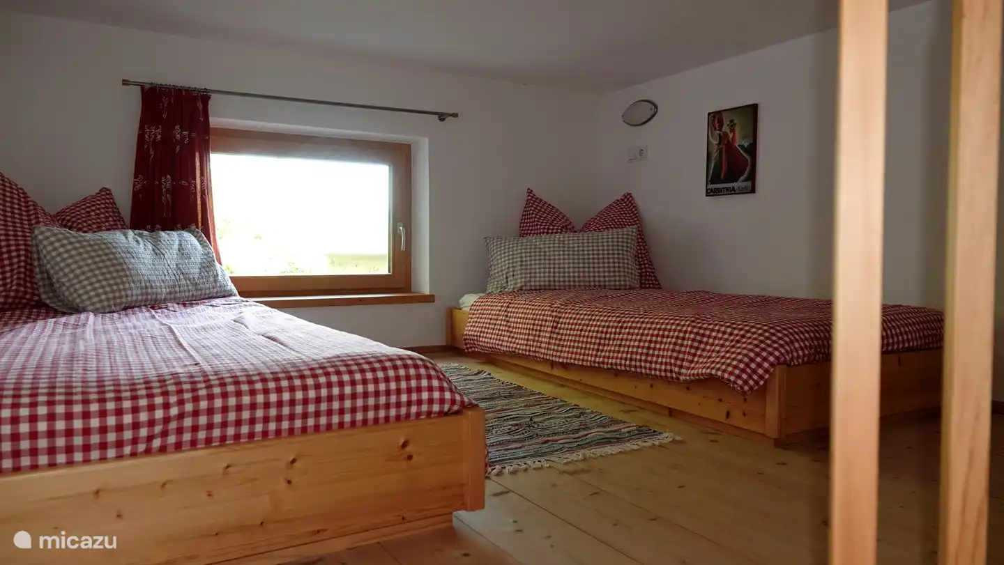 Le mari; un endroit idéal pour dormir pour les enfants.