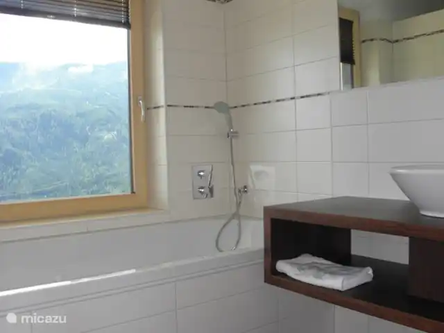 Location de Vacances Autriche, Salzburgerland, Bramberg am Wildkogel, chalet - Alpenchalet am Wildkogel - Kristall Bain avec vue !