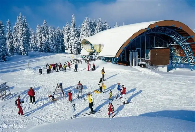 The lift station at the top of the gondola