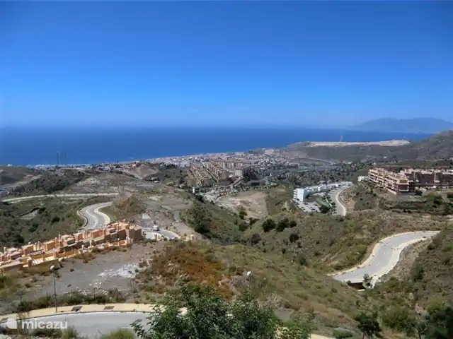 Colinas de Procusan en España, Costa del Sol, Málaga - apartamento Una vista fantástica del mar y las montañas, visto desde la terraza.
