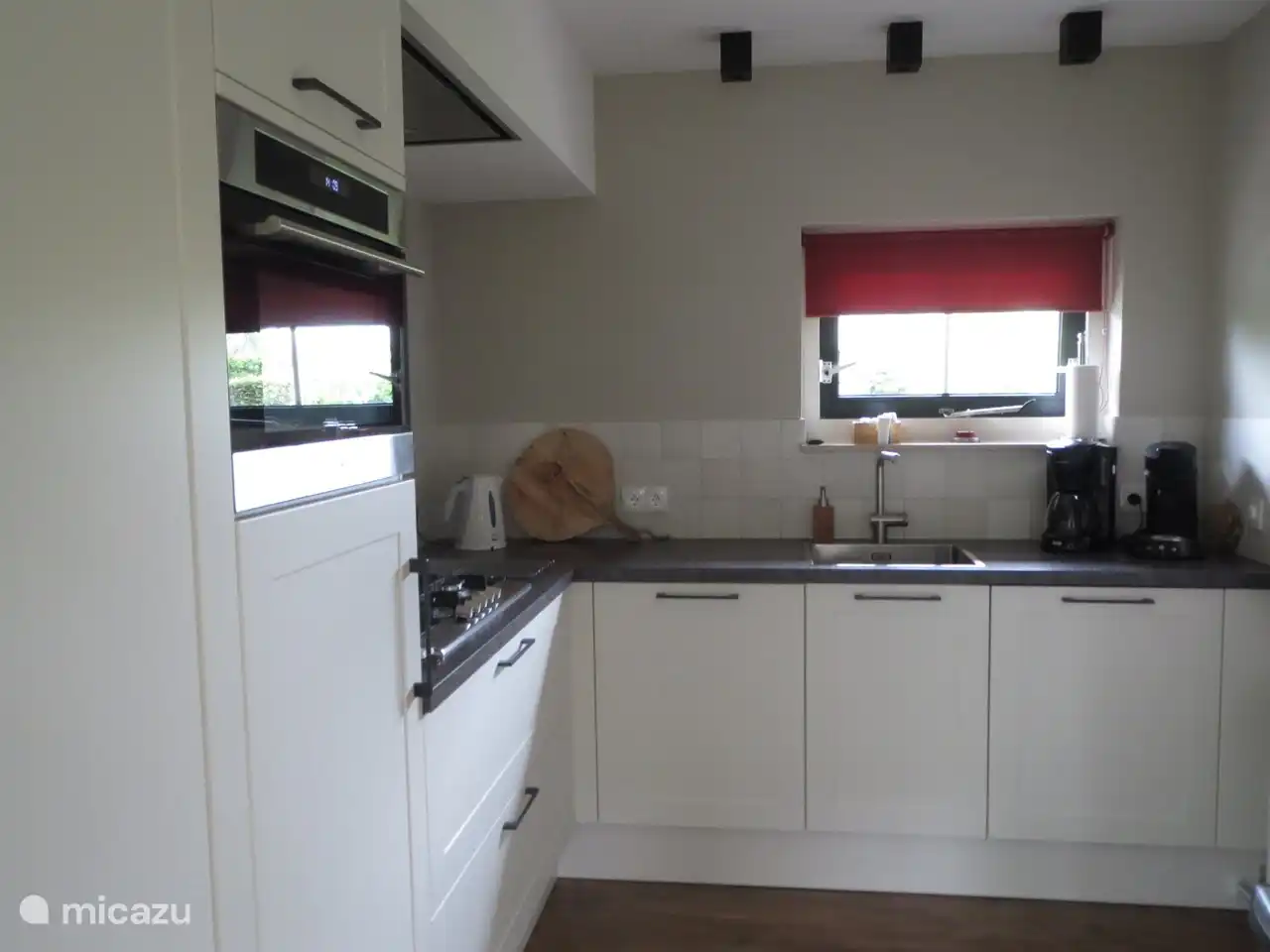 Neue Luxusküche komplett ausgestattet