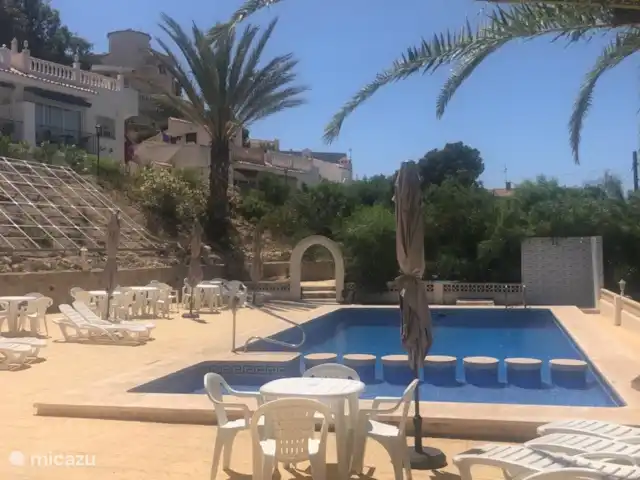 Casa Jomy Coveta El Campello Neptuno en España, Costa Blanca, El Campello - casa vacacional la piscina climatizada