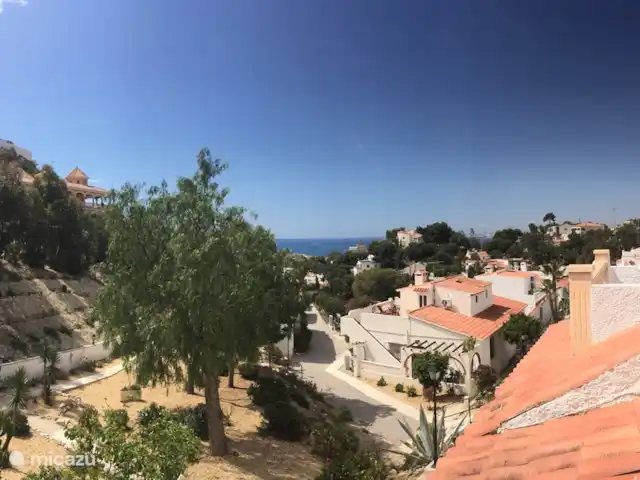 Casa Jomy Coveta El Campello Neptuno en España, Costa Blanca, El Campello - casa vacacional Jardín - Casa Jomy El Campello Coveta Fuma