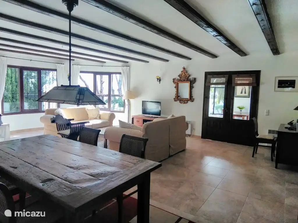 Rent Casa Bilbao in Moraira, Costa Blanca. Micazu