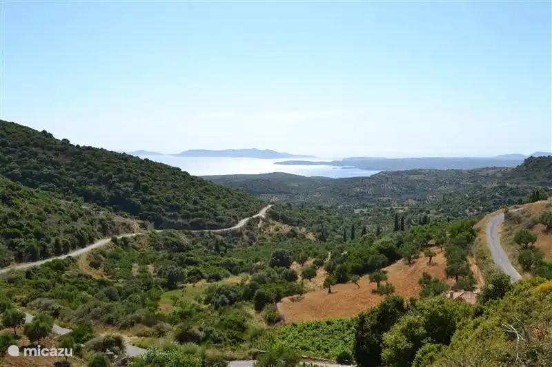 Een schitterend dal onderweg naar Koroni. Een uniek landschap!!!