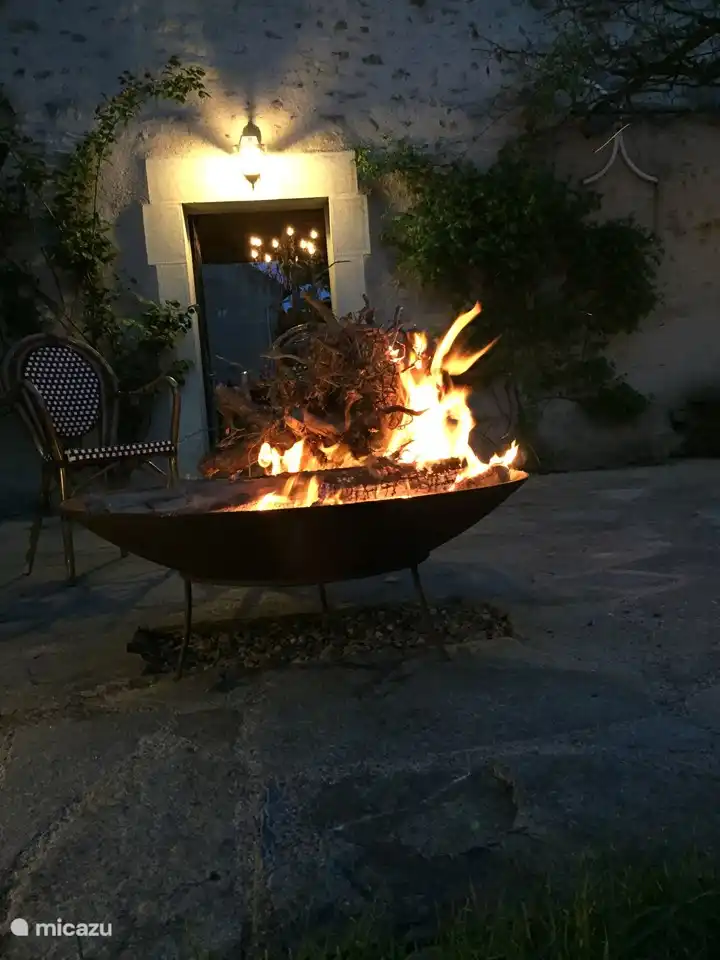 Feuerschale auf der Terrasse 