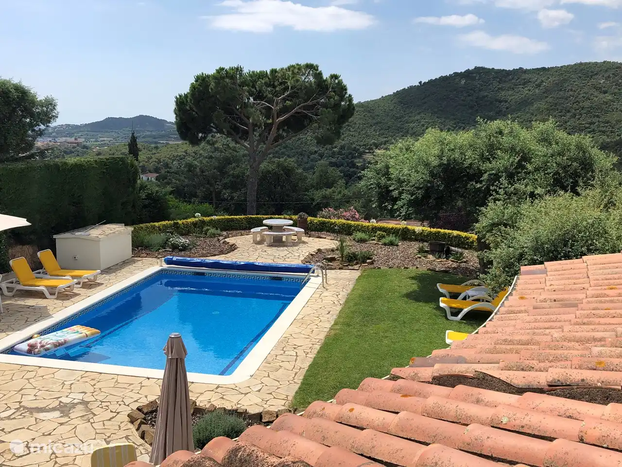 Blick vom Balkon des Turmzimmers