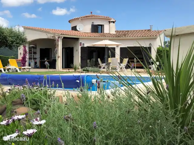 Location de Vacances Espagne, Costa Brava, Calonge, villa - Casa la Curva Jardin magnifiquement paysagé.